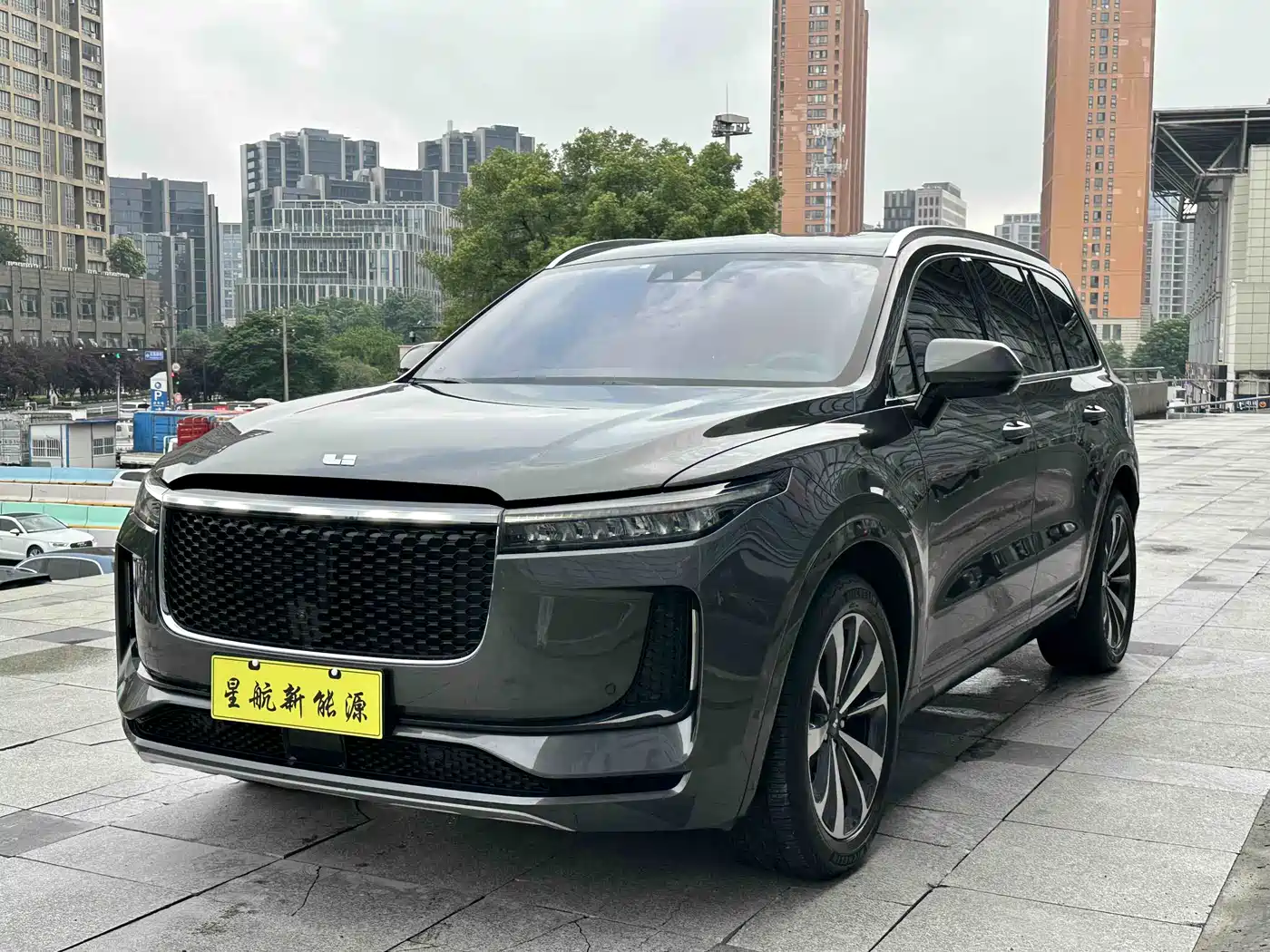 Li Auto Li ONE 2020 Extended Range 6-seater