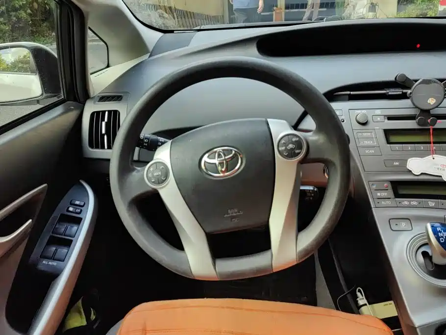 Toyota Prius 2015 2012 1.8L Standard Edition