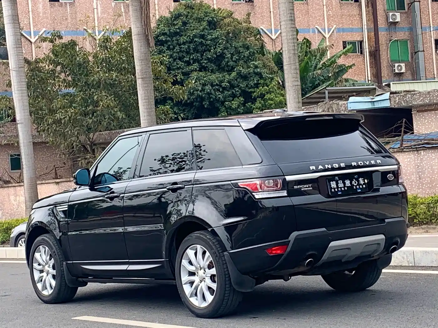 Land Rover Range Rover Sport 2015 3.0 SDV6 HSE фото 5
