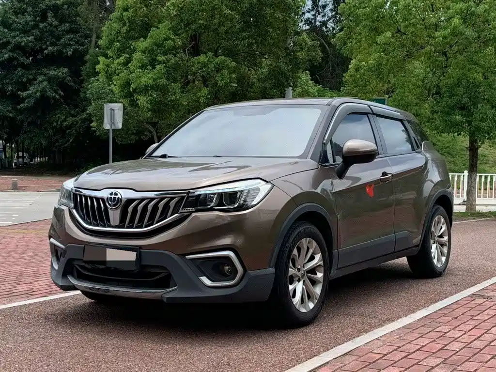 Zhonghua V3 2017 2017 1.5L Manual Elite