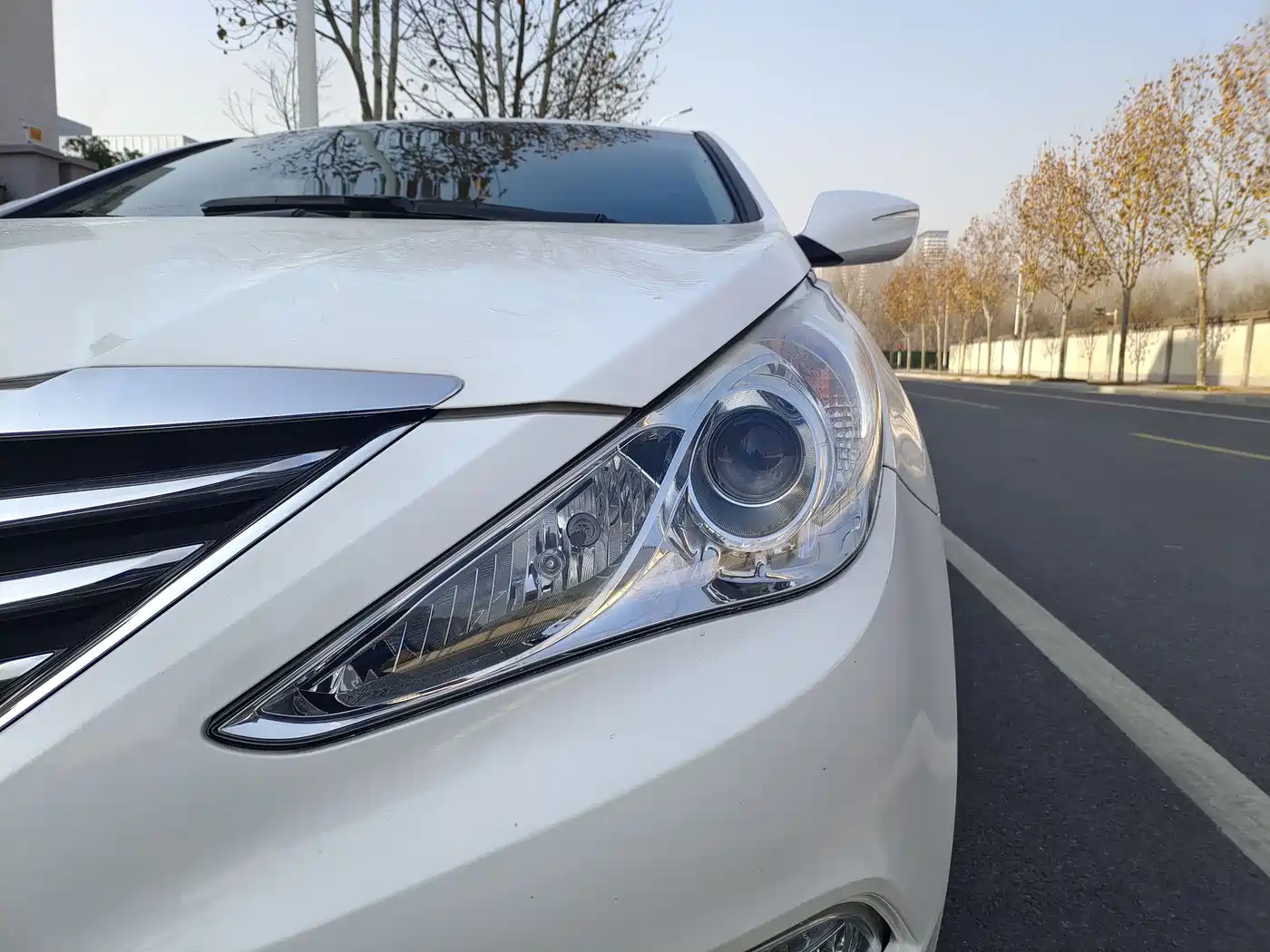 Hyundai Sonata 2015 Classic 2.0L Automatic Luxury Edition фото 17