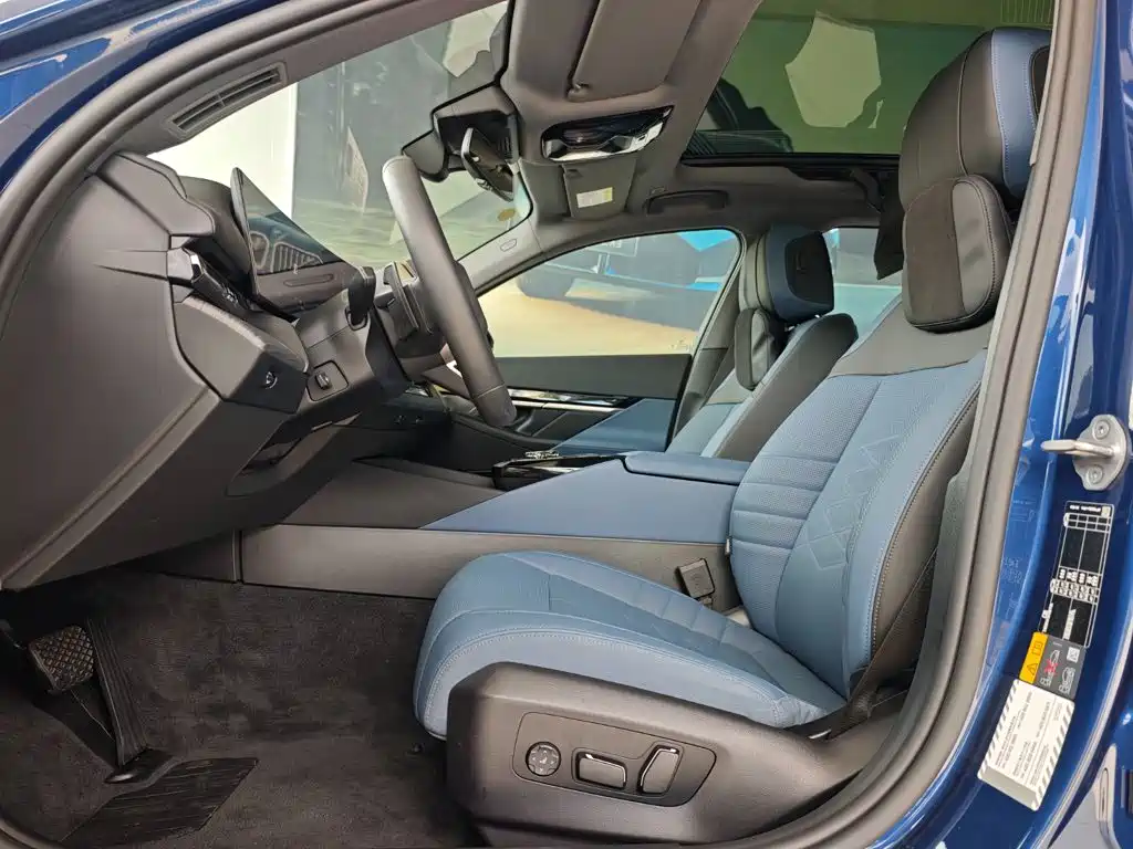 BMW i5 2025 2025 xDrive 50L M Sport Package