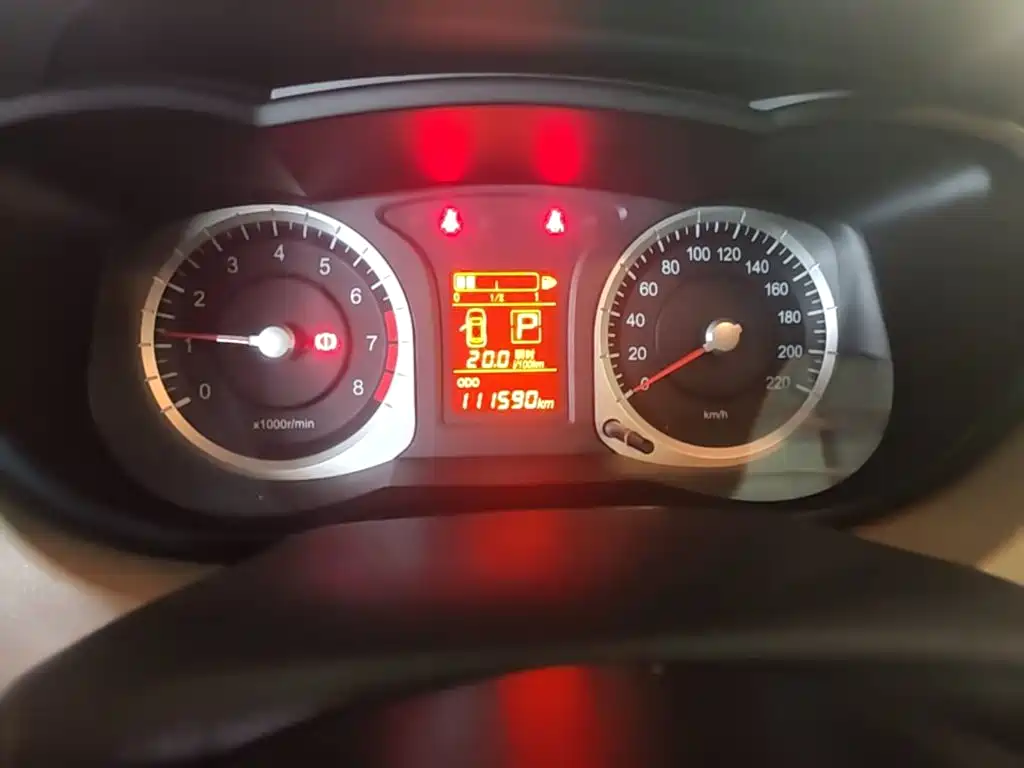 Venucia R50 2014 2013 1.6L Automatic Luxury Edition