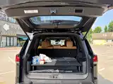 Фото 18 - Lexus LX