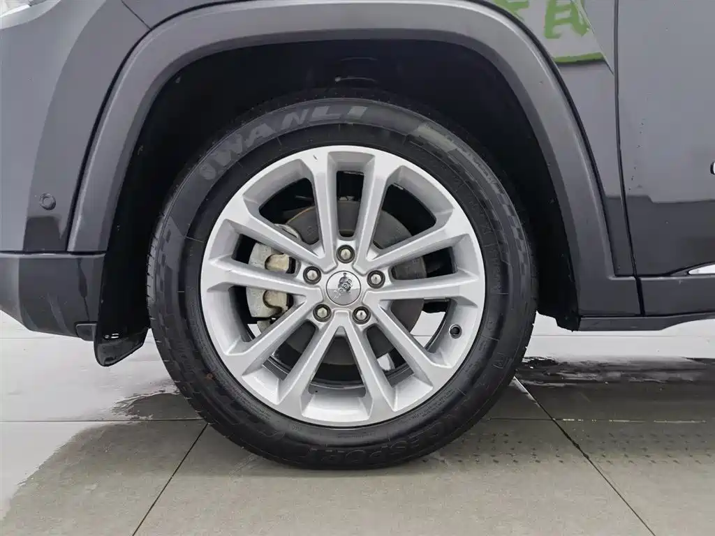 JEEP GRAND COMMANDER