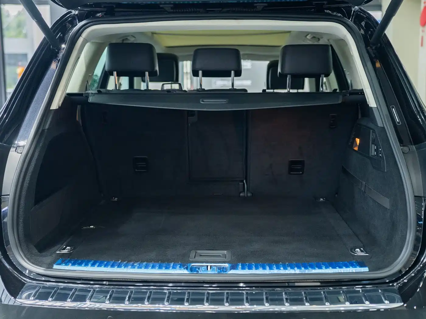 Volkswagen Touareg 2017 3.0TSI Explorer Edition фото 30