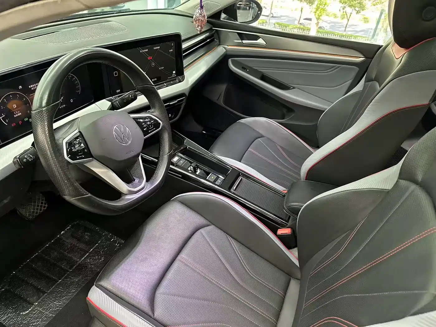 Volkswagen Lamando, миниатюра 2