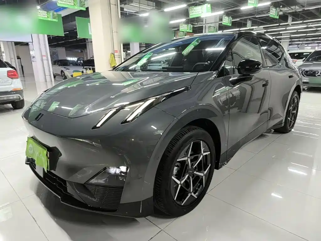 Lynk & Co Z20 2025