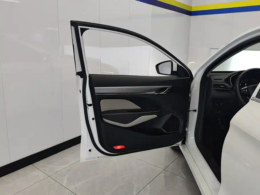Geely Binrui 2019 2018 1.4T Manual Binzhi Edition