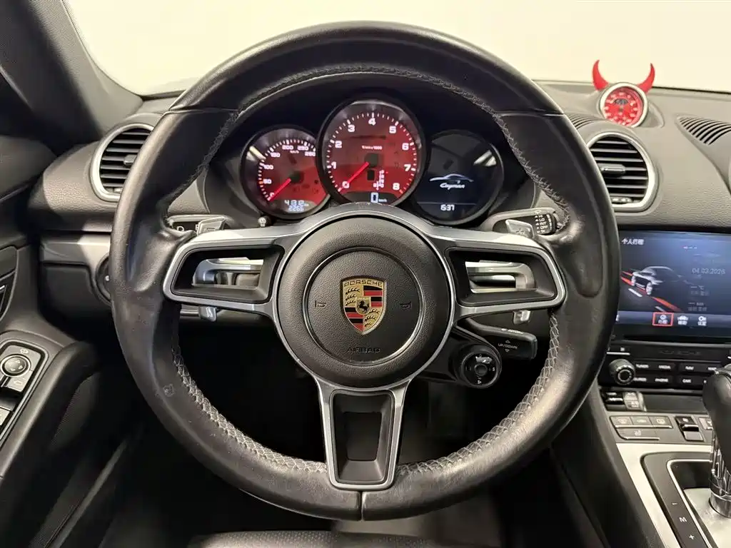 Photo 8 - Porsche 718