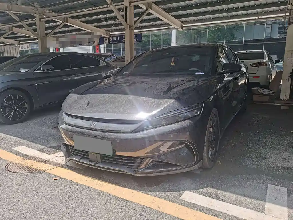 BYD Han 2024