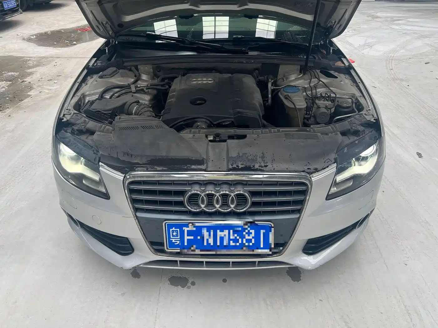 Фото 10 - Audi A4L