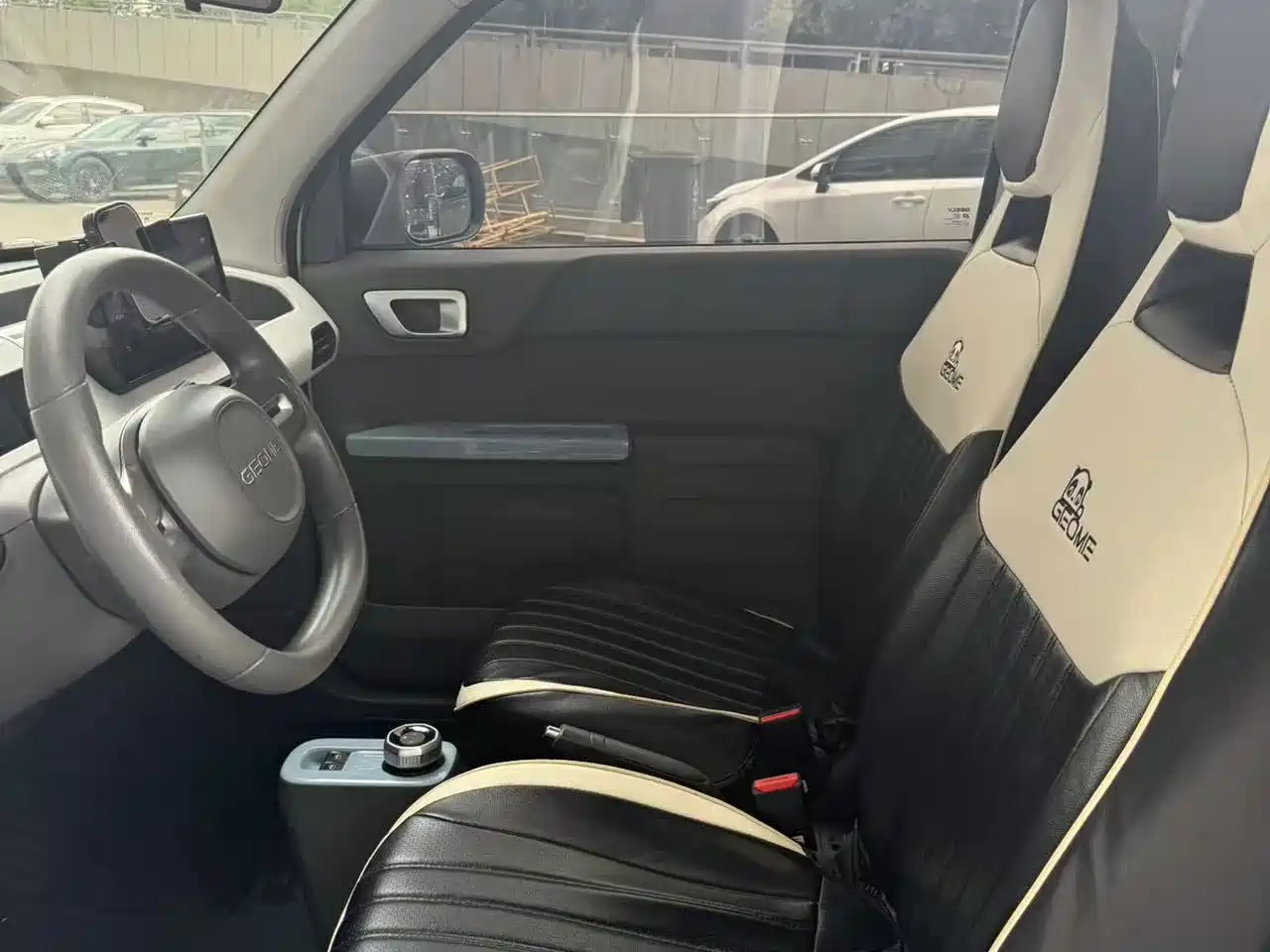 Photo 10 - Geely Galaxy Panda