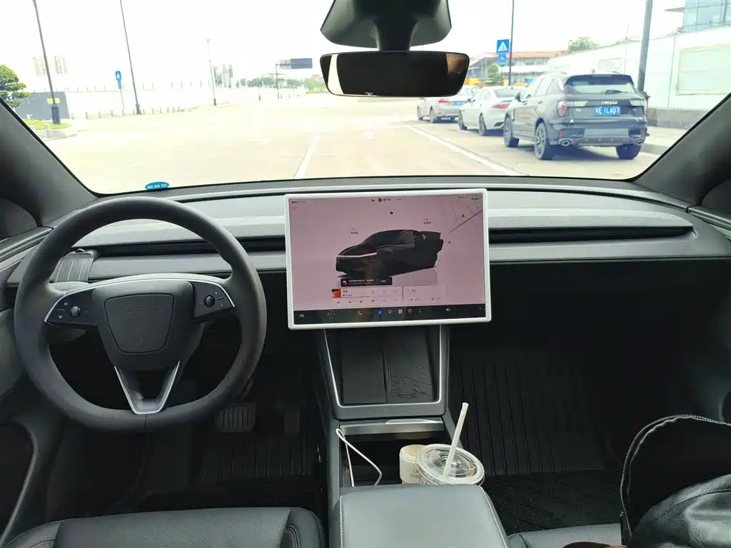 Tesla Model Y 2026 2026 Long Range All-Wheel Drive