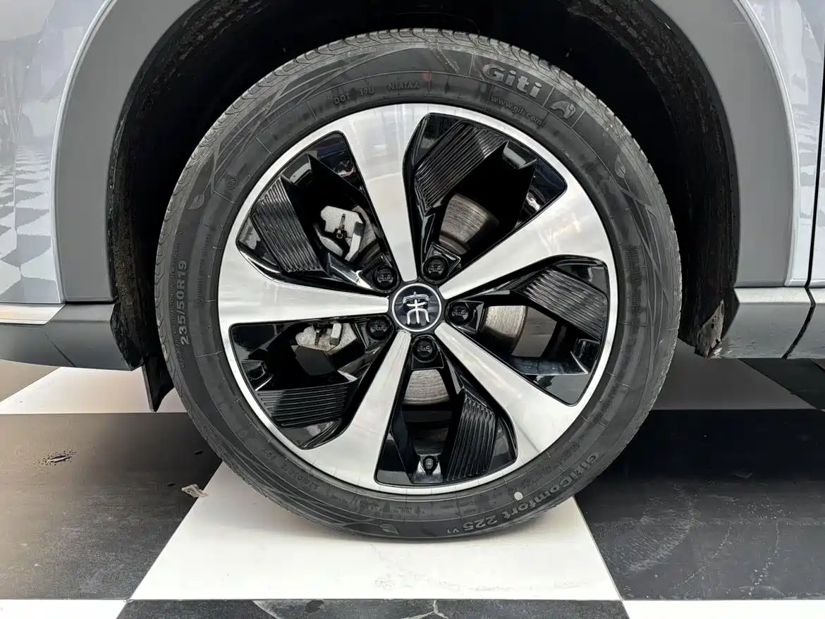 BYD Song PLUS PHEV 2021 DM-i 100KM AWD Flagship PLUS фото 15