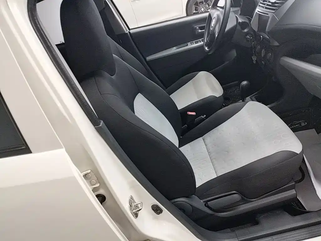 Suzuki Alto 2016 2013 1.0L Automatic Deluxe