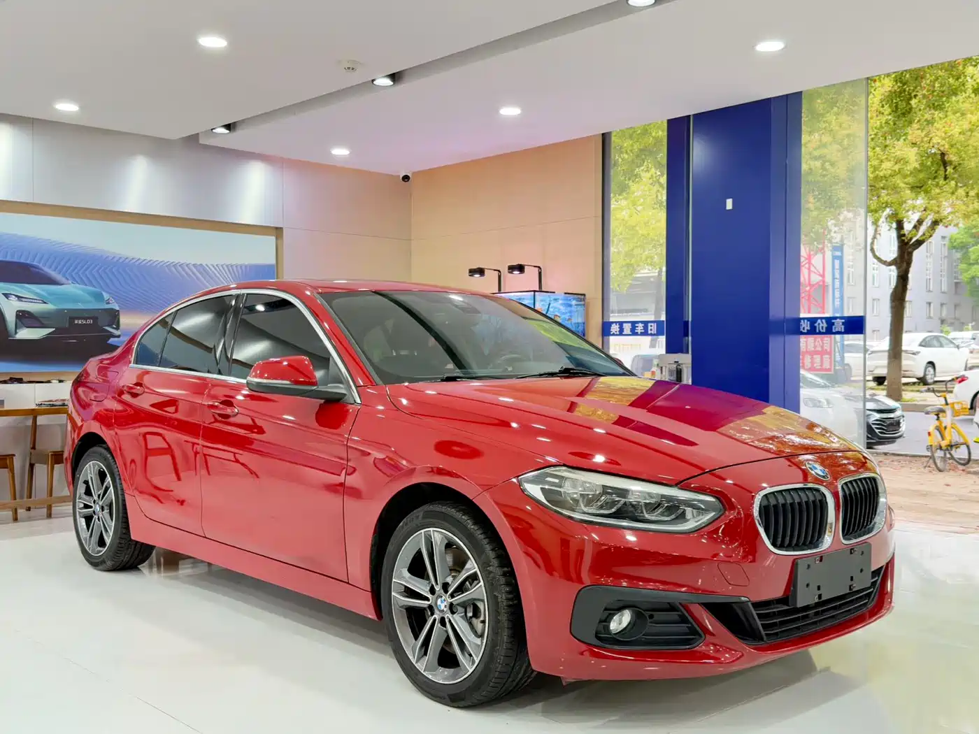 BMW 1 Series 2017 120i Design Package фото 3