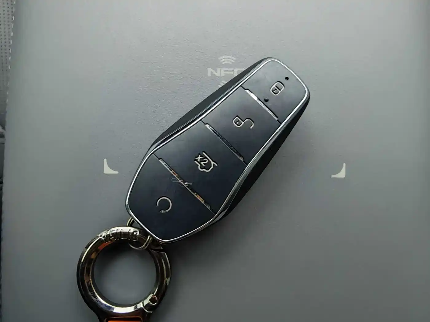 BYD Seal 2024 Glory Edition DM-i 1.5L 121km Luxury фото 17
