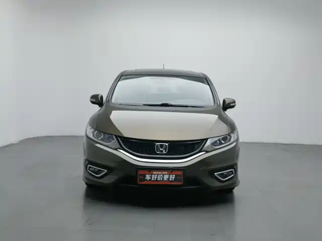 Honda Jade 2014 1.8L CVT Luxury 5-seater — фото 3