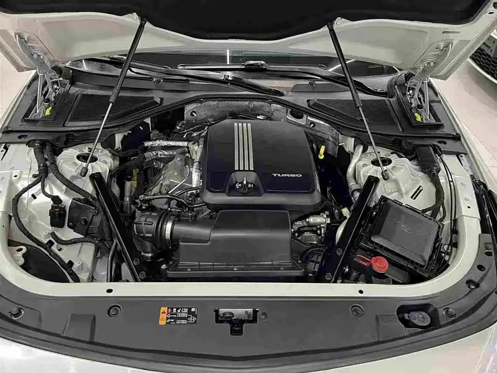 Фото 9 - Cadillac CT6