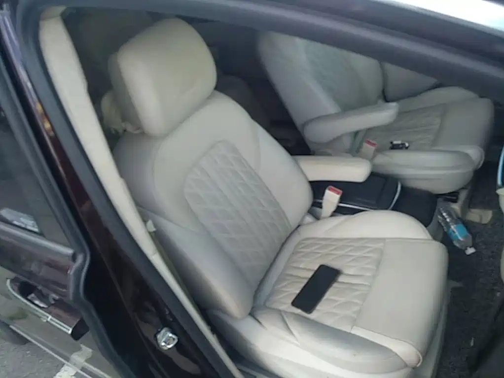Фото 25 - Buick GL8