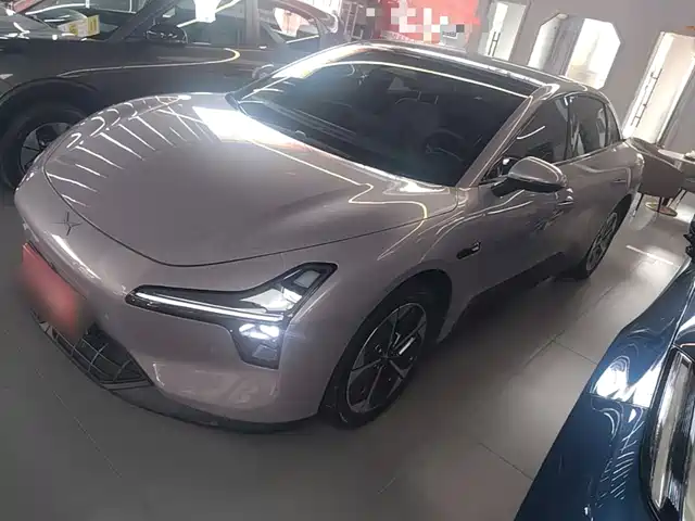XPeng MONA M03 2025