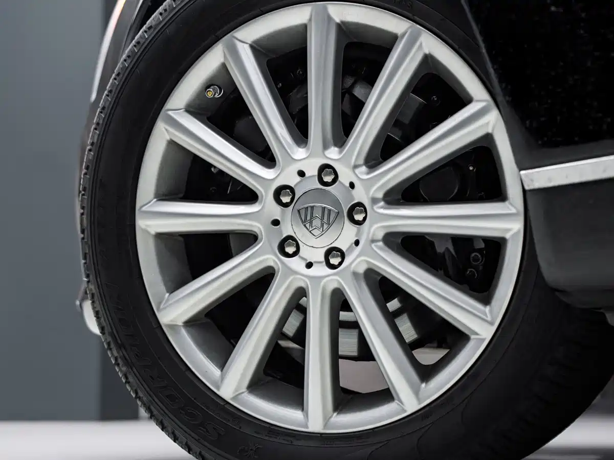 Maybach Maybach 2011 2011 6.0T 62 S