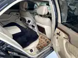 Photo 11 - Mercedes-Benz S-Class