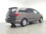 Фото 2 - Buick GL8