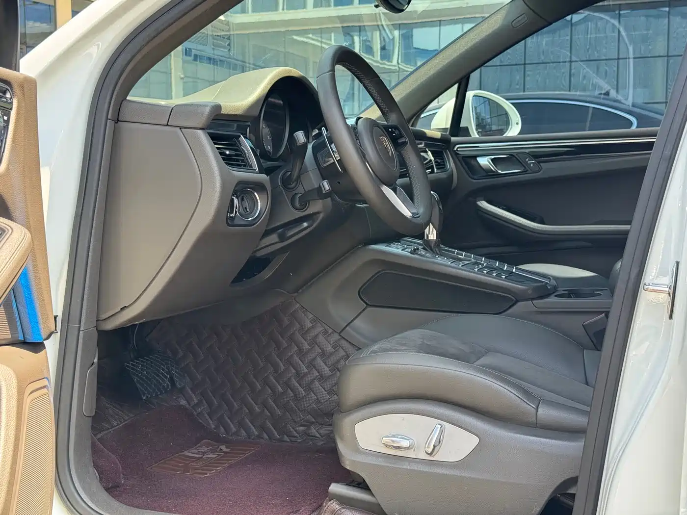 Porsche Macan 2017 Macan S 3.0T фото 9
