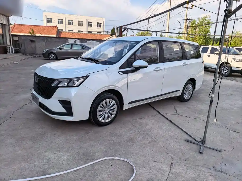 Wuling Motors Wuling Jiachen 2026 2022 1.5L Manual Joy Elite