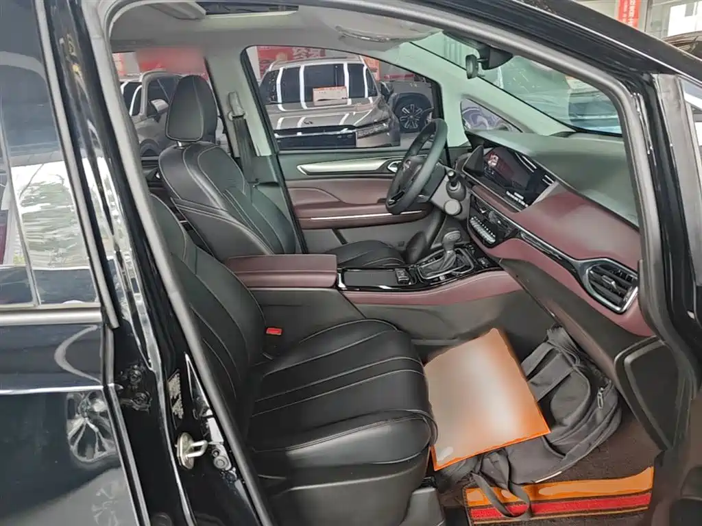 GAC Trumpchi Trumpchi M6 2023 PRO 270T DCT Luxury Edition фото 25