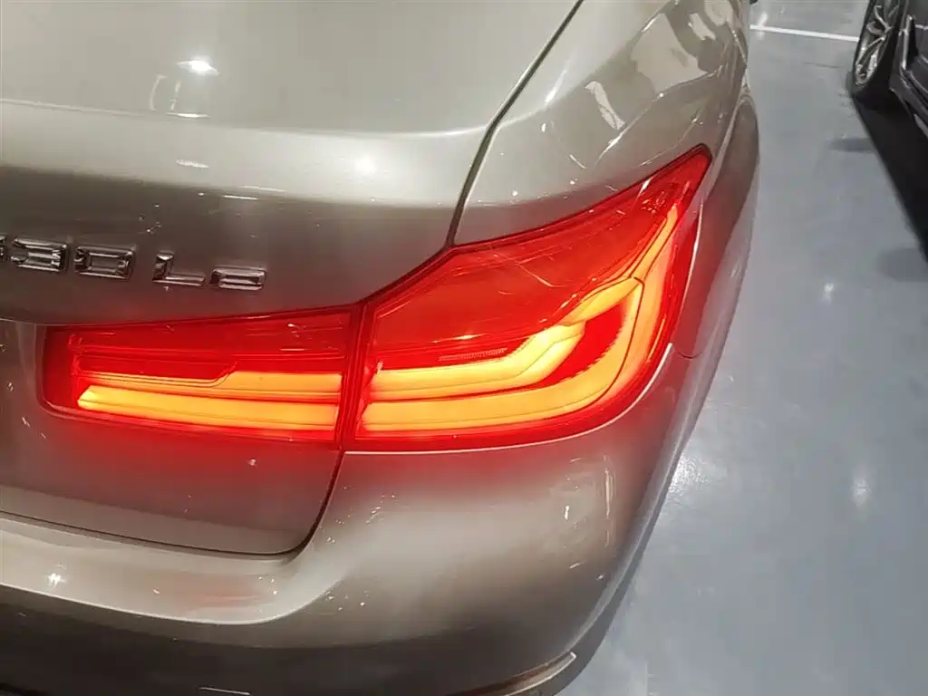 BMW 5 SERIES NEW ENERGY