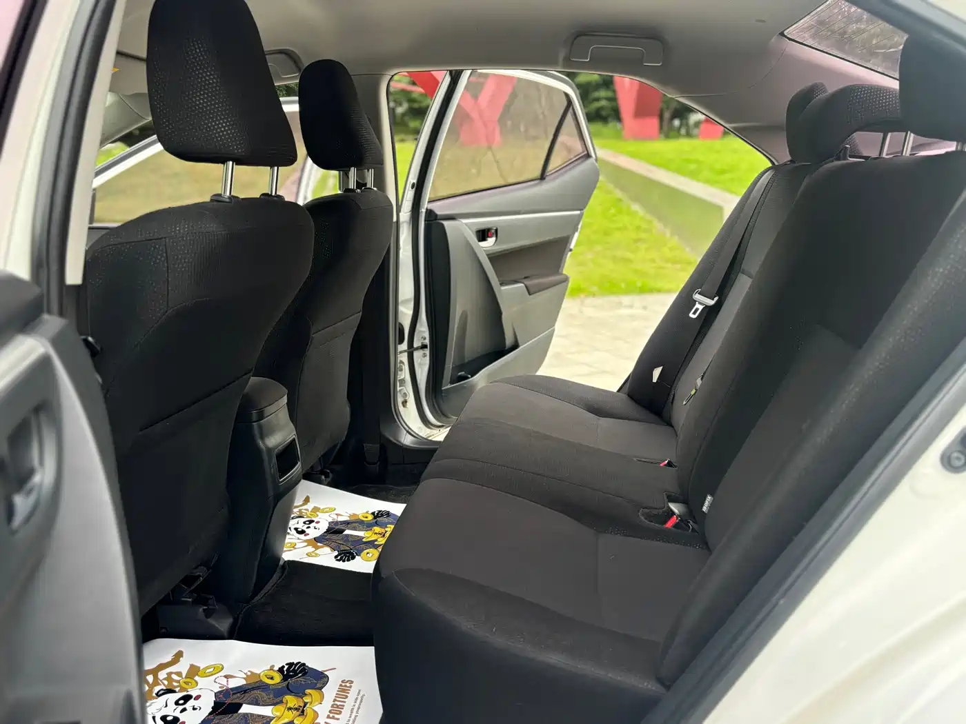 Toyota Corolla 2018 1.2T S-CVT GL Smart Edition фото 13