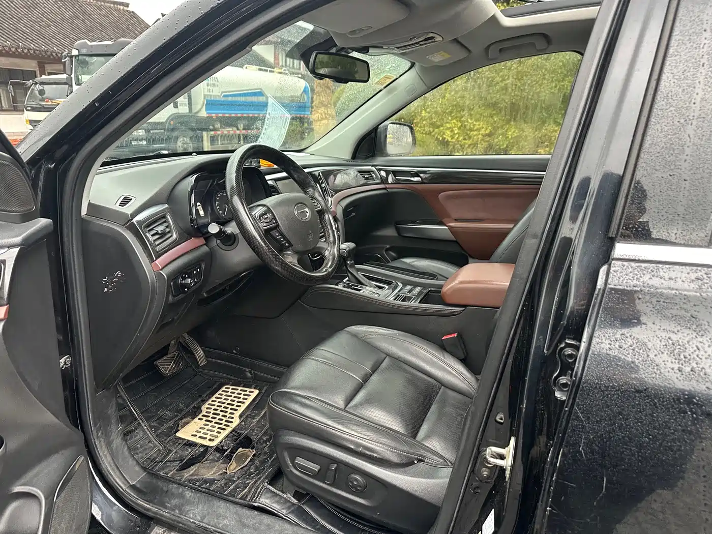 GAC Trumpchi Trumpchi GS8 2017 320T 2WD Luxury Smart Connect (7-seater) фото 3