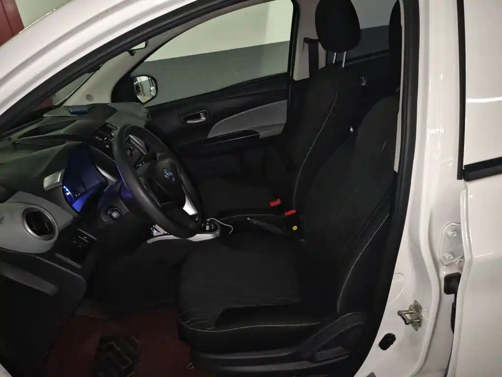 Changan Benben E-Star 2022 2021 National Edition Heartjoy LFP (31.86kWh)
