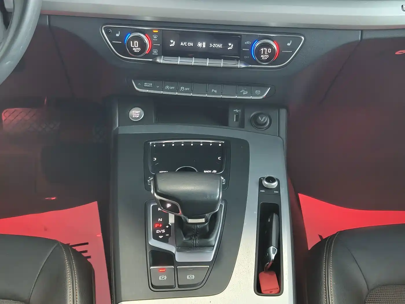 Audi Q5L 2019 2018 40 TFSI Prestige Fashion (China V)