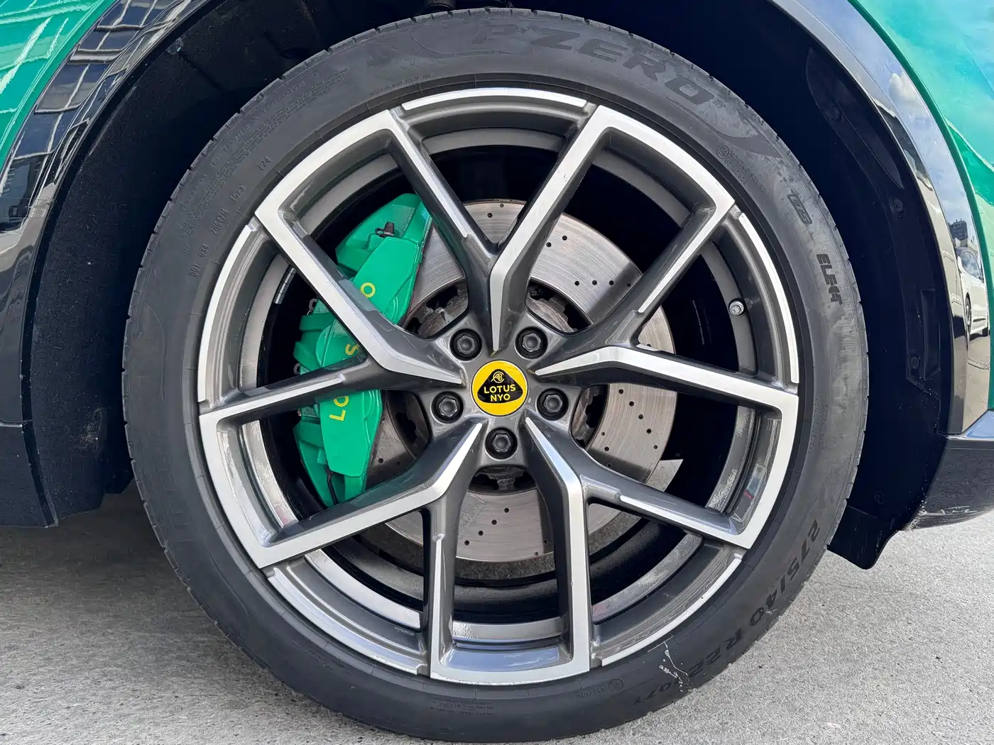 Lotus ELETRE 2024 2023 ELETRE S+