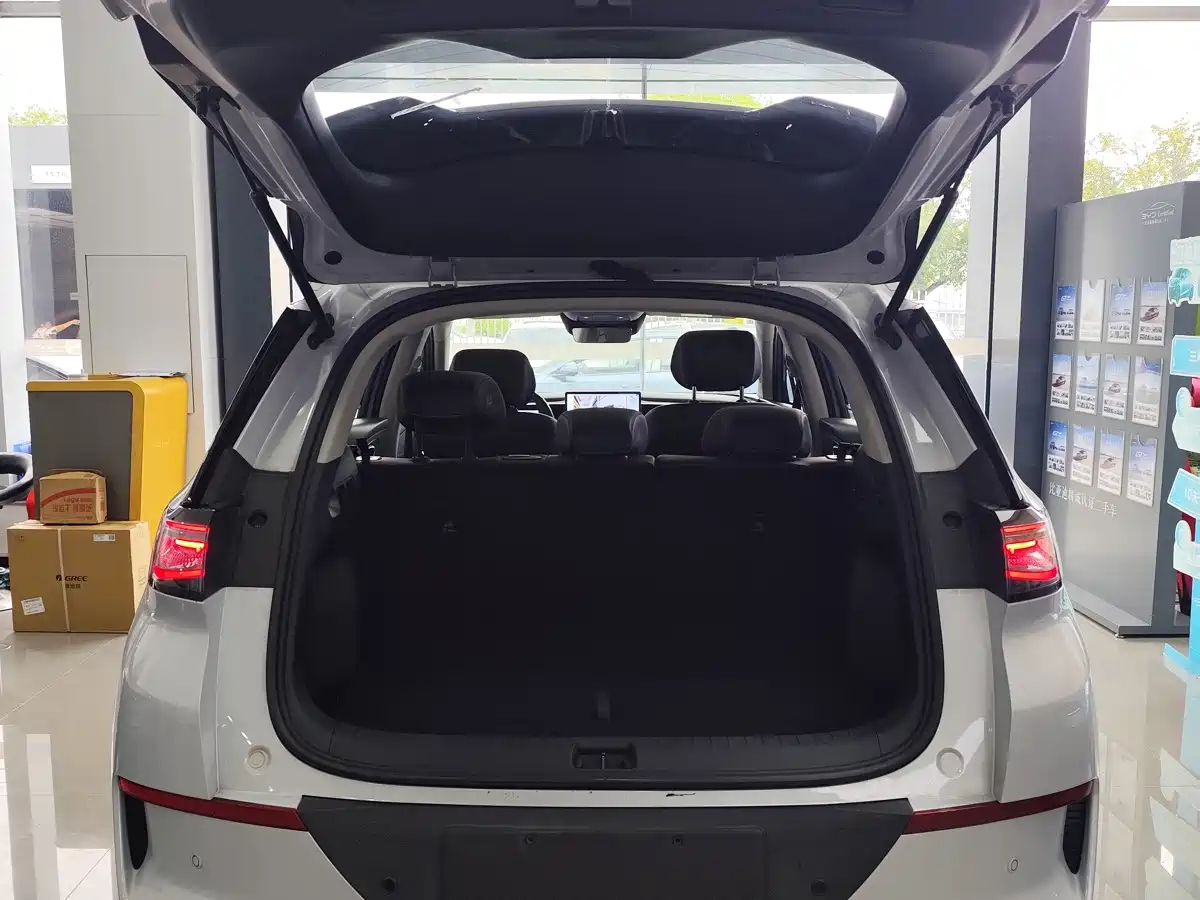 BYD Hai Shi 05 EV 2025 2025 520KM Smart Navigation Edition
