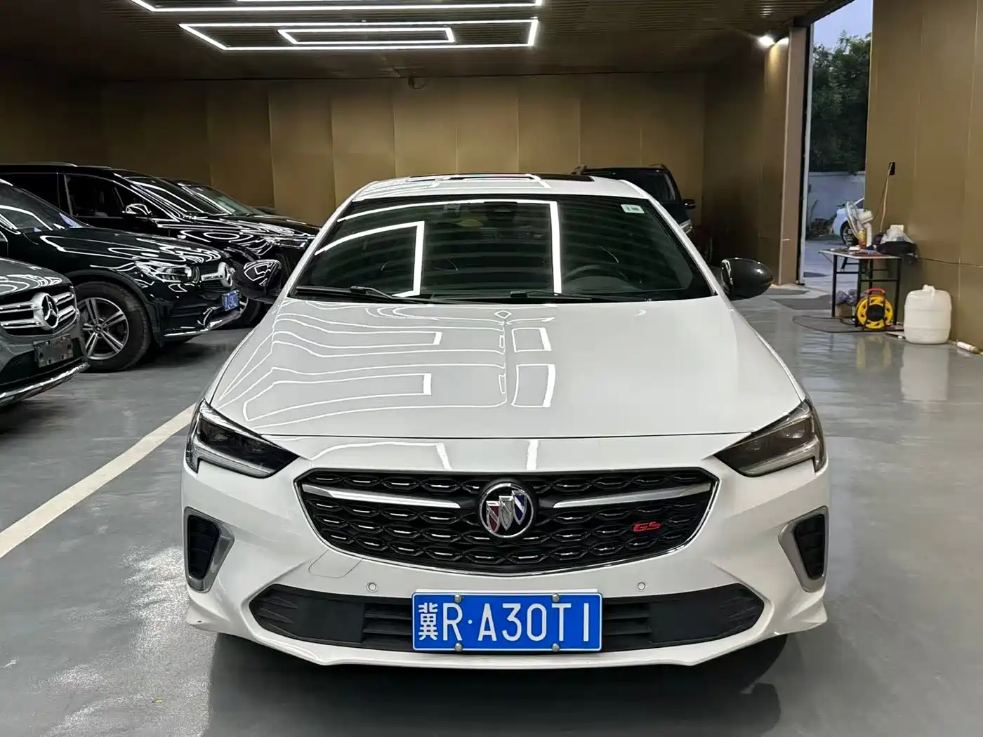 Фото 2 - Buick Regal
