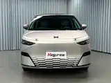 Фото 2 - XPeng X9