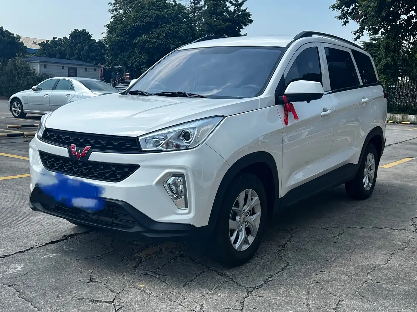 Similar car