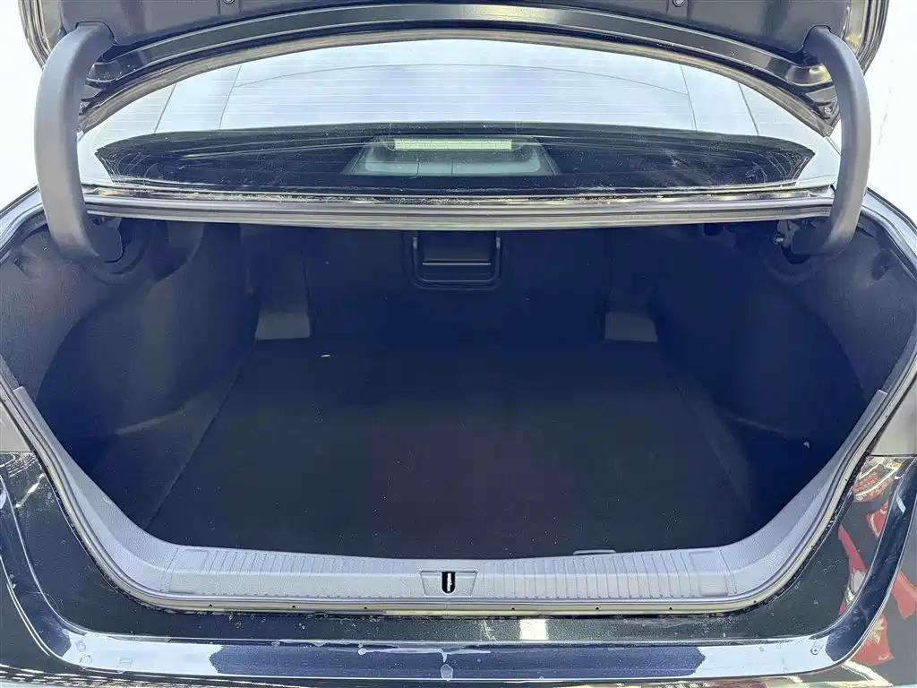 Toyota Avalon 2024 Model 2.0L Progressive Edition фото 11