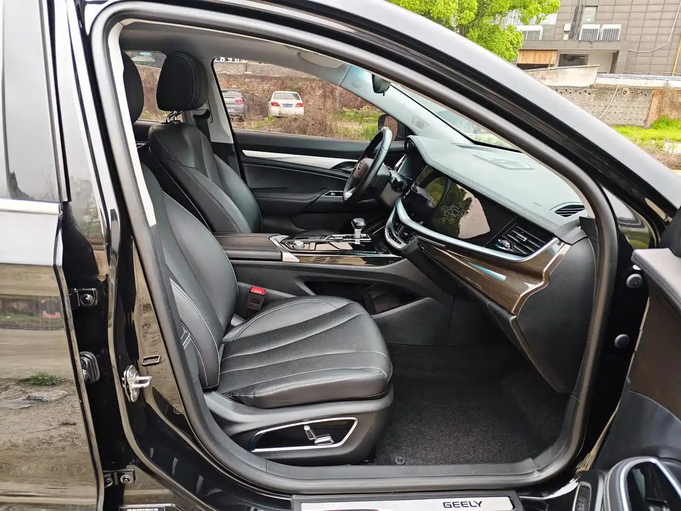 GEELY AUTOMOBILE BORUI