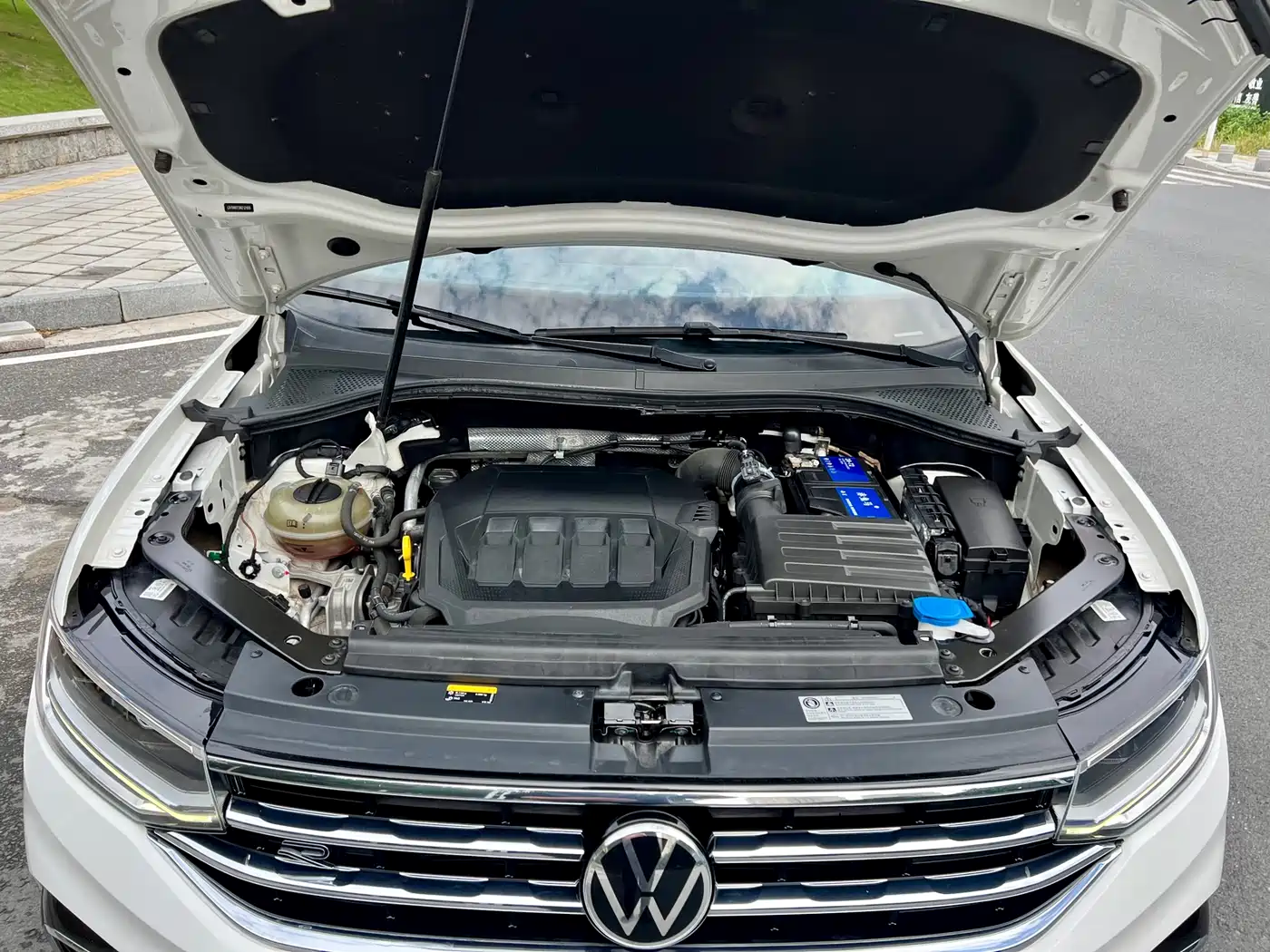 Volkswagen Tiguan X 2022 330TSI 2WD Premium Comfort Edition фото 31