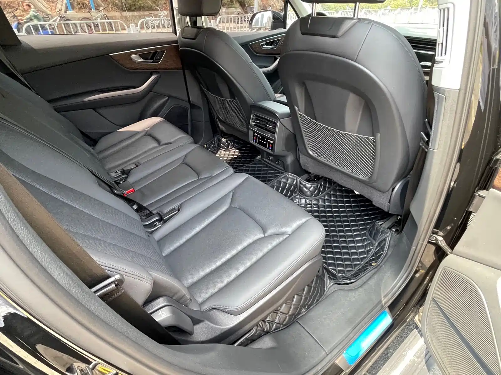 Photo 12 - Audi Q7