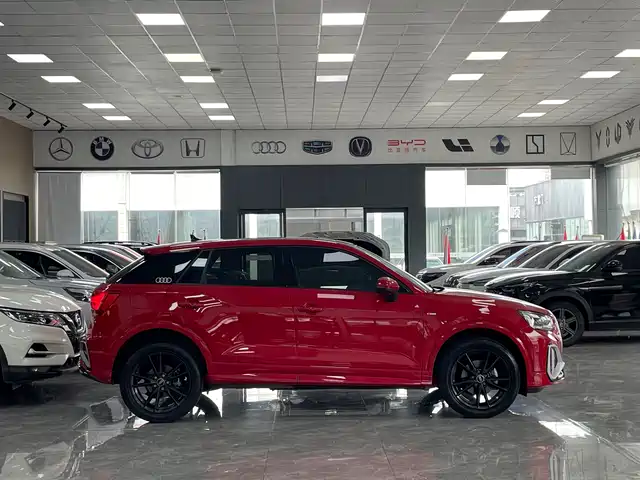 Audi Q2L 2022 35 TFSI Progressive Dynamic — фото 5