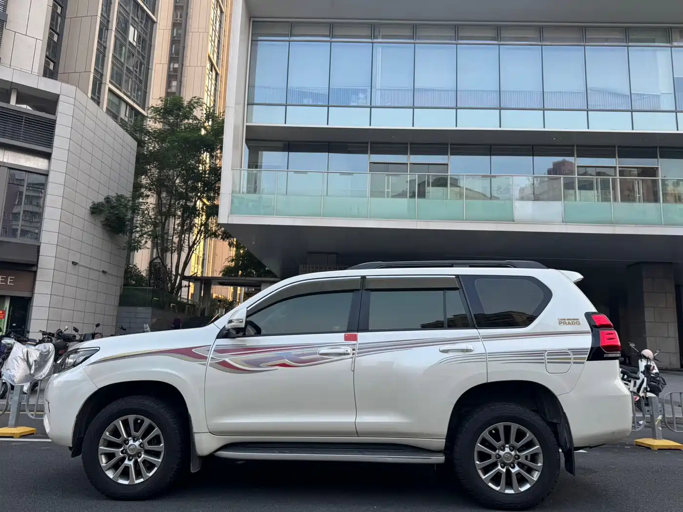 Toyota Prado 2019 2018 3.5L Auto TX-L