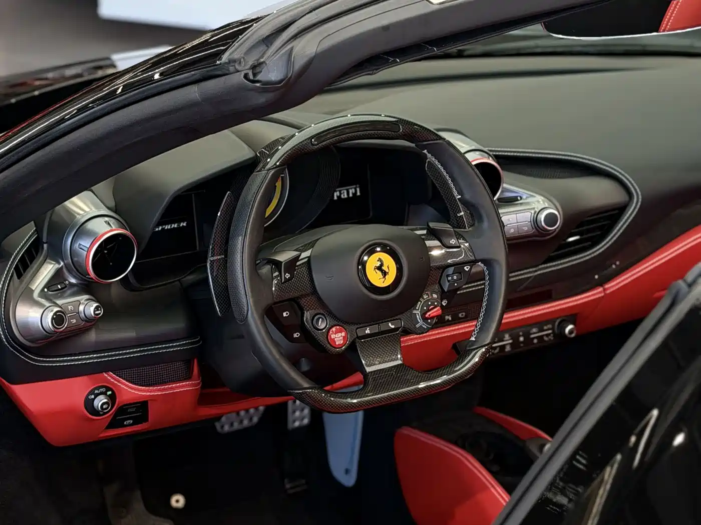 2023 Ferrari F8