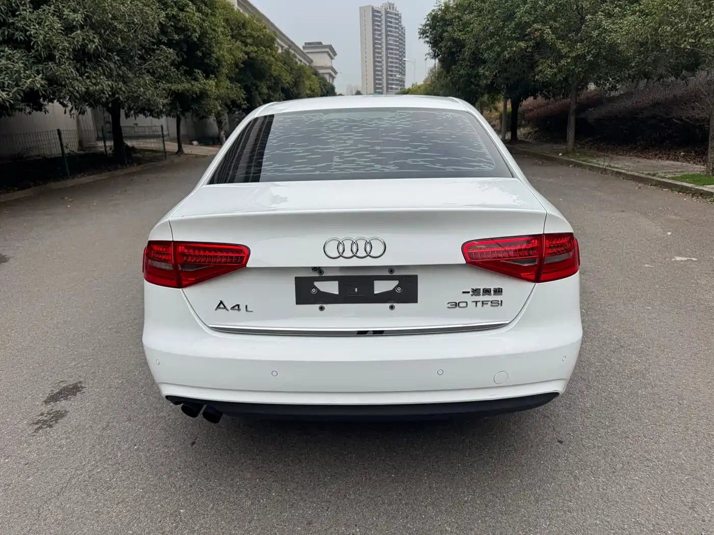 Audi A4L 2016 30 TFSI Collector's Edition Automatic Comfort фото 8